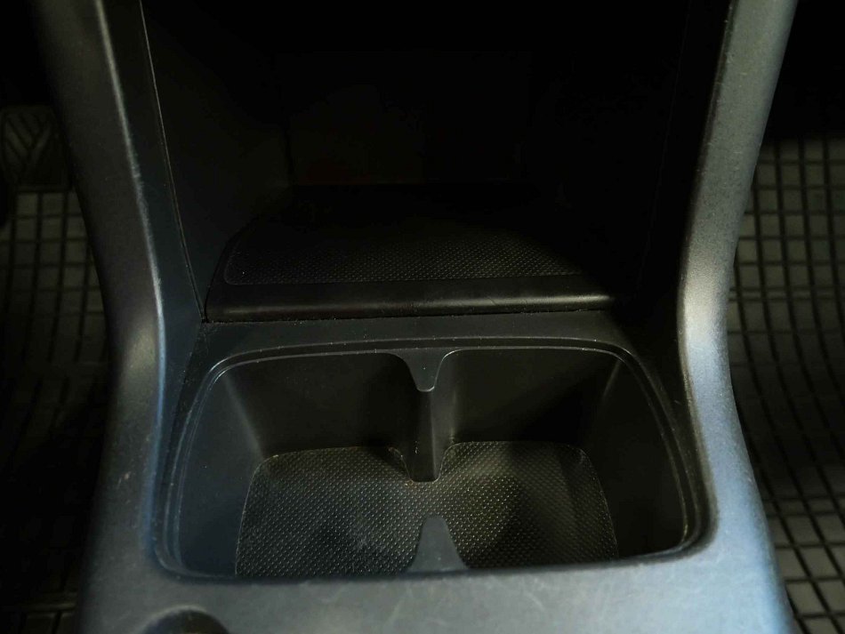 Suzuki Swift 1.4i 