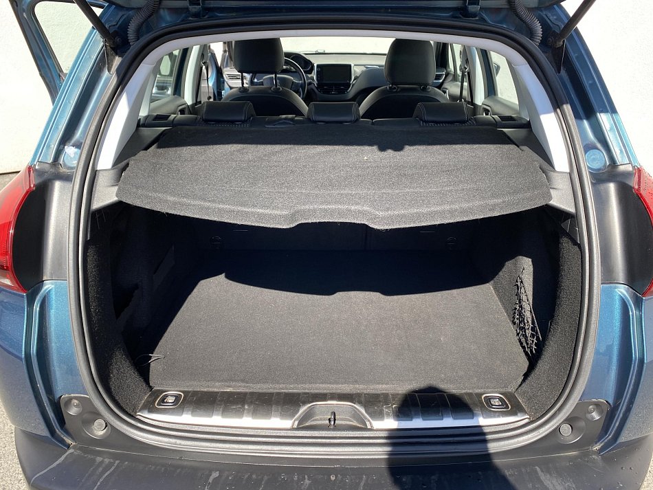 Peugeot 2008 1.2 PT Allure