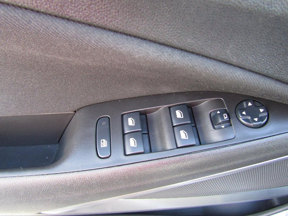 Opel Crossland X 1.2 T 