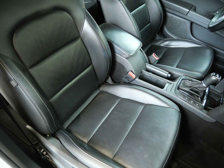 Škoda Superb II 2.0 TDi Elegance 4x4