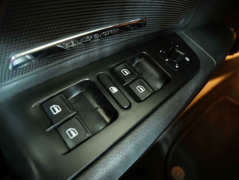 Škoda Superb II 2.0 TDi Elegance 4x4