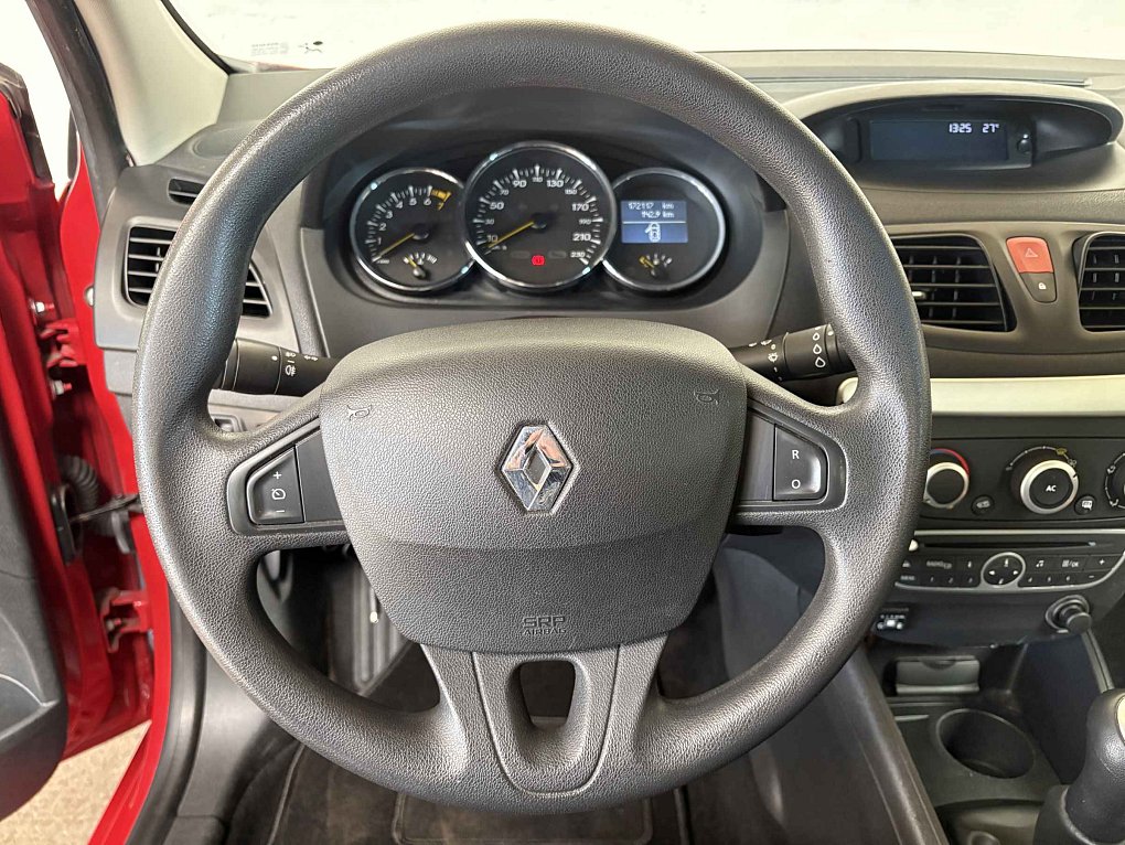 Renault Fluence 1.6i 