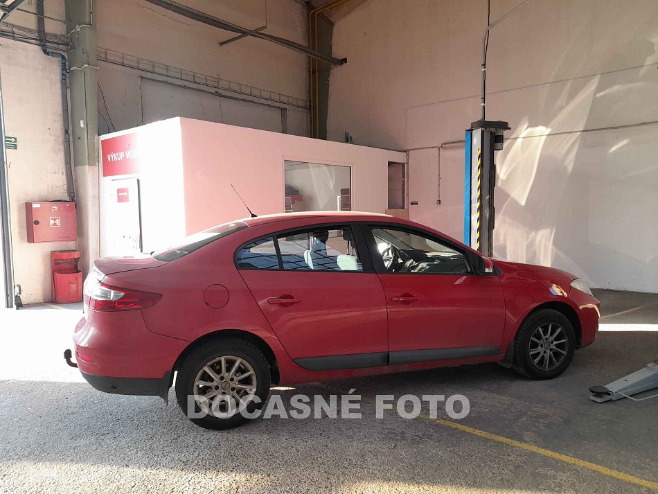 Renault Fluence 1.6i 