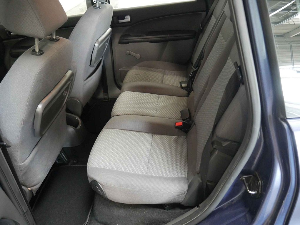Ford Focus 1.6i 