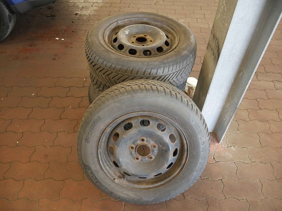 Ford Focus 1.6i 