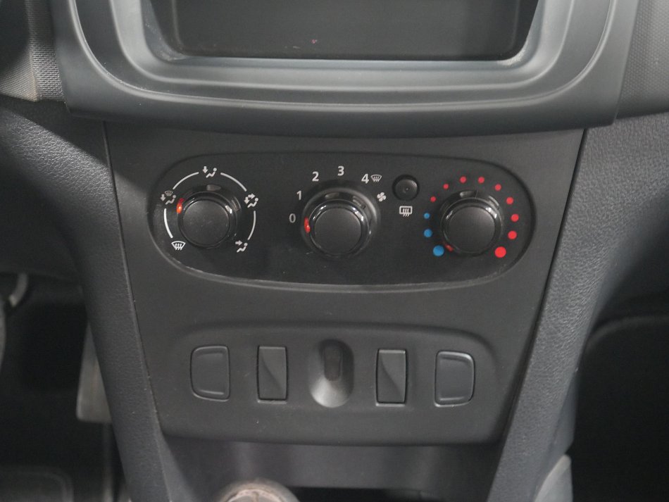 Dacia Sandero 1.2i 