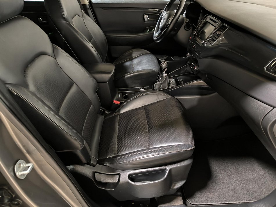 Kia Carens 1.7 CRDi Spirit