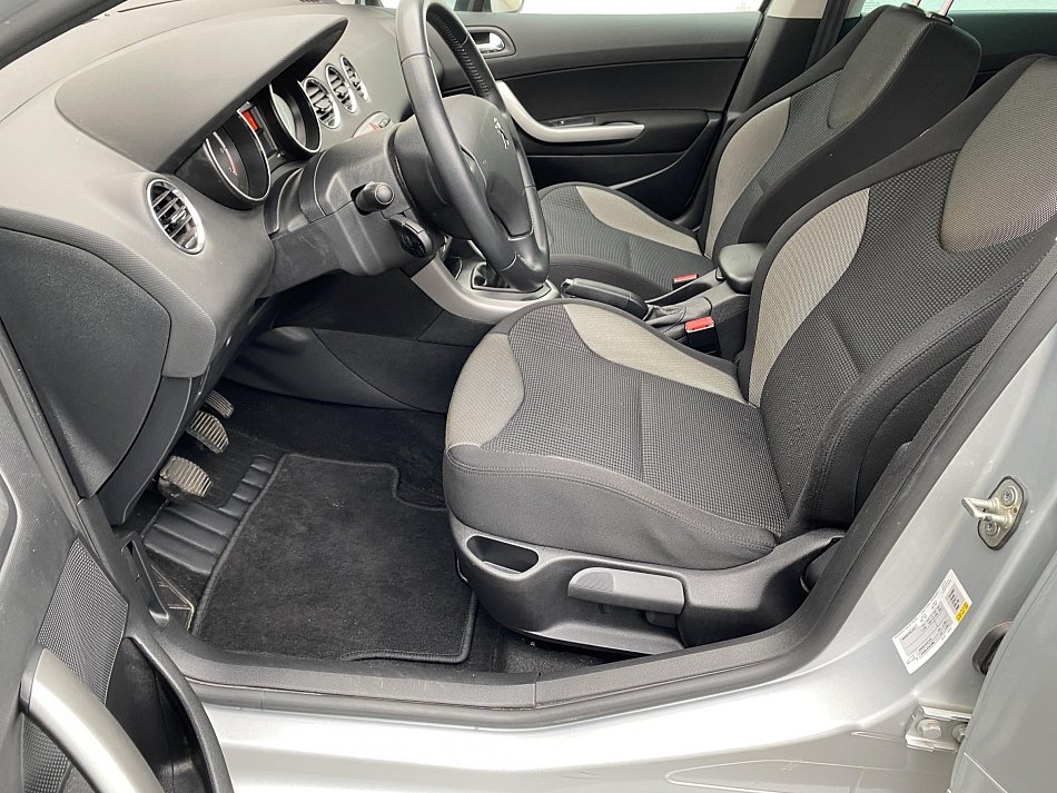 Peugeot 308 1.6VTi Premium SW