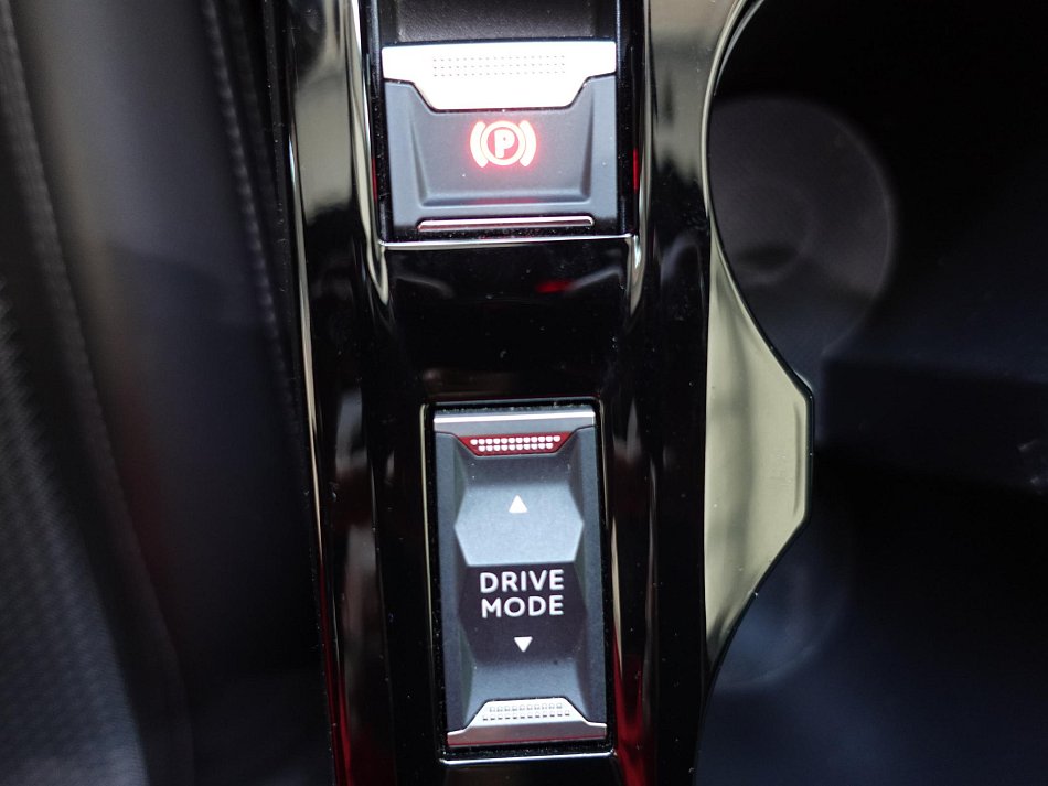 Peugeot 2008 1.5HDI 