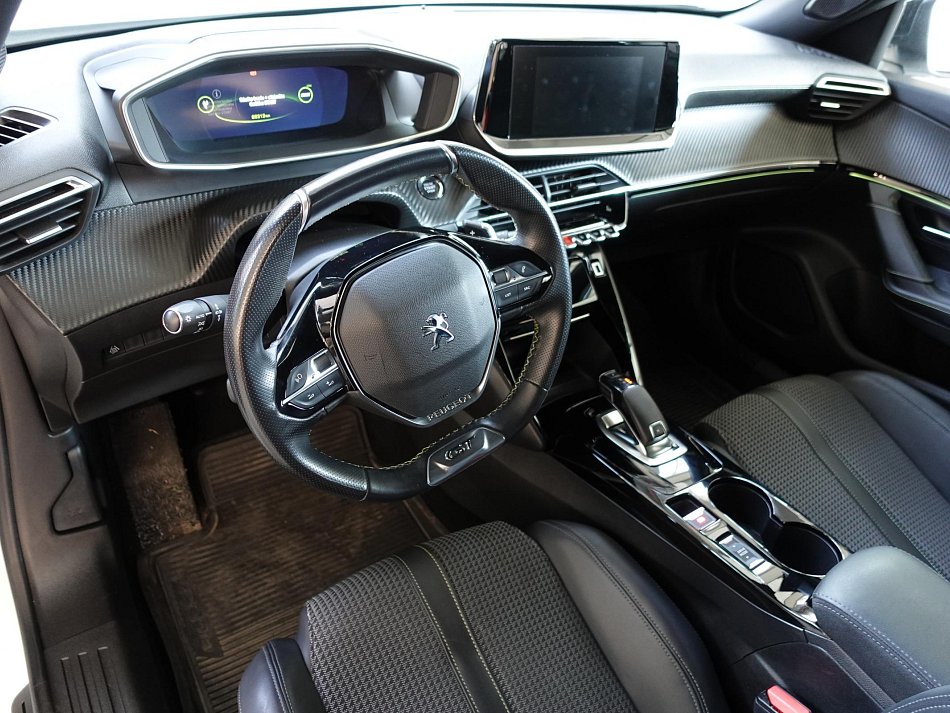 Peugeot 2008 1.5HDI 