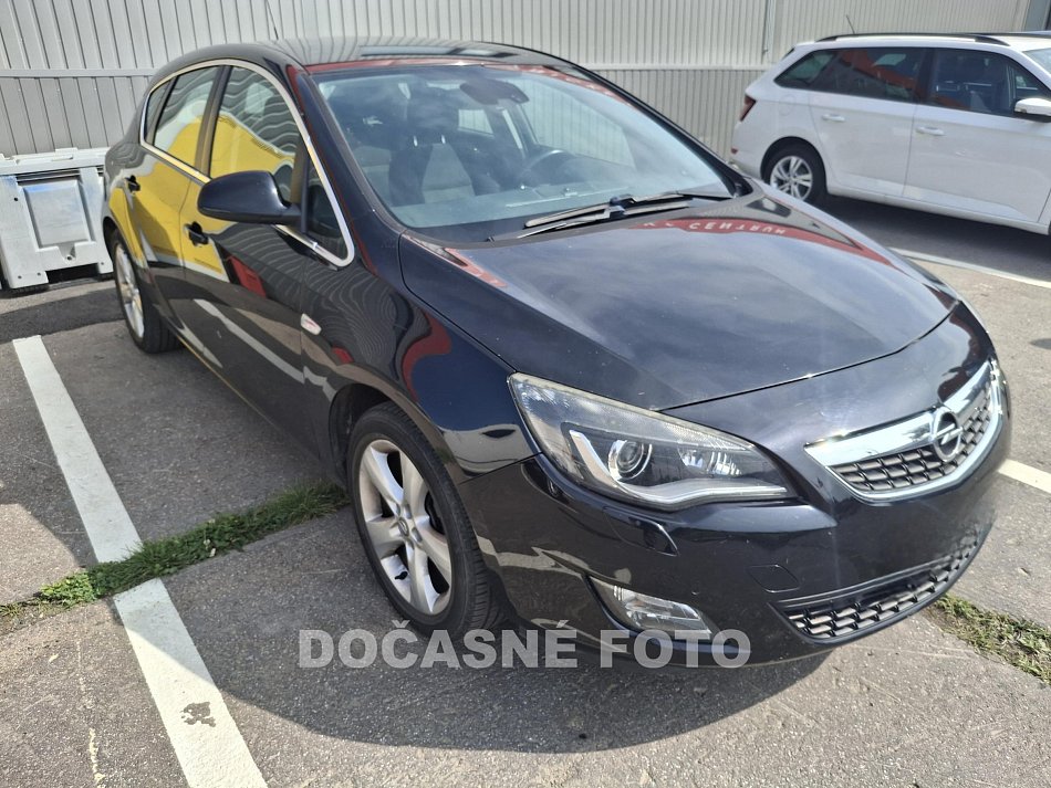 Opel Astra 1.4 T 