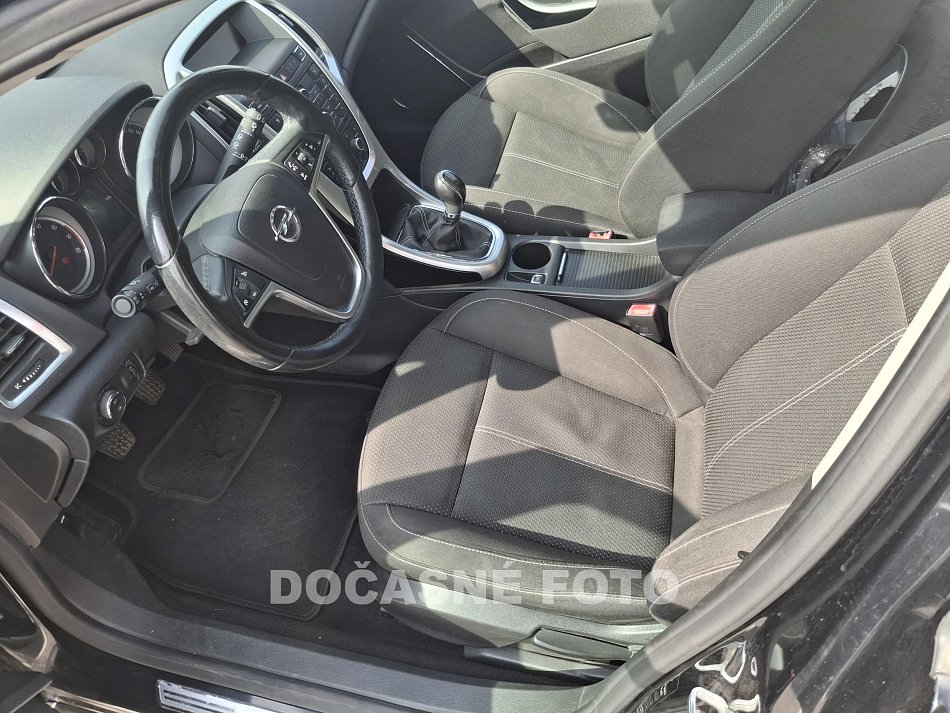 Opel Astra 1.4 T 