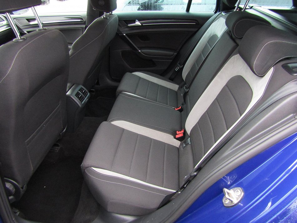 Volkswagen Golf 2.0 TSi  4Motion