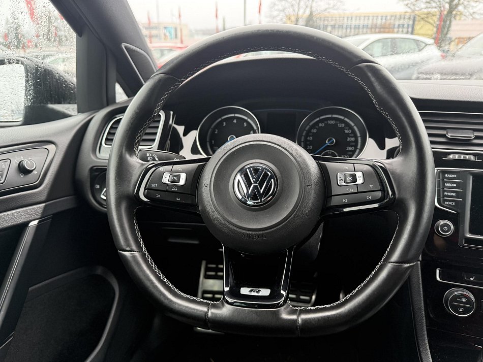 Volkswagen Golf 2.0 TSi  4Motion