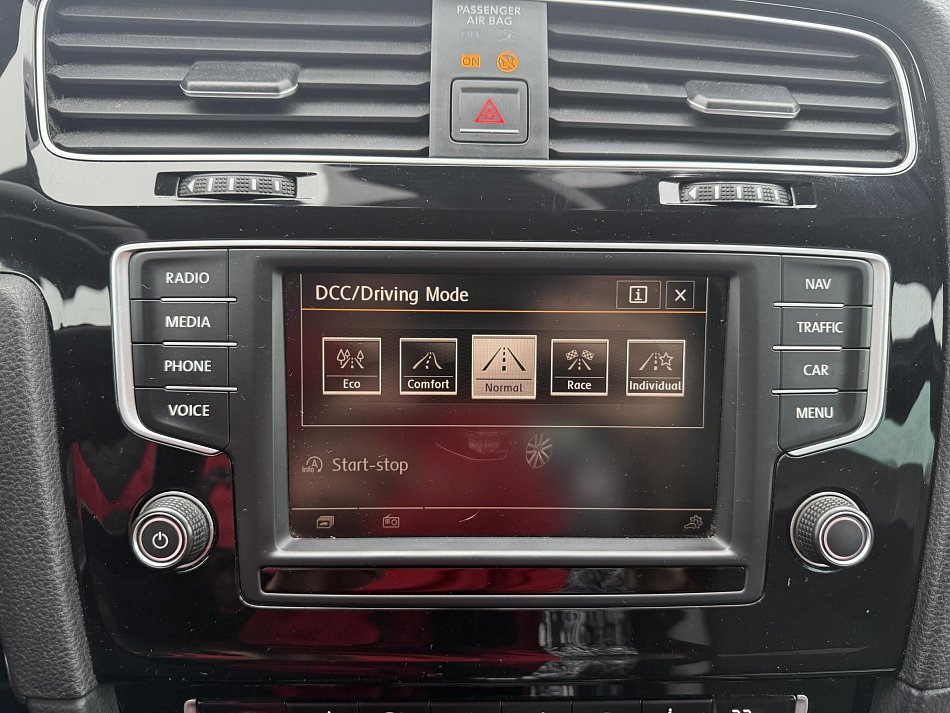 Volkswagen Golf 2.0 TSi  4Motion