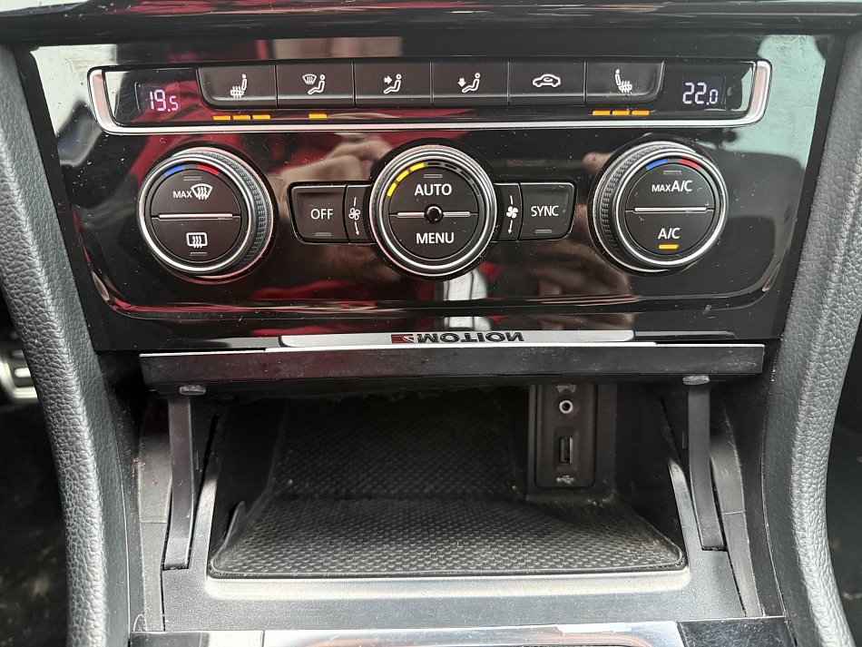 Volkswagen Golf 2.0 TSi  4Motion