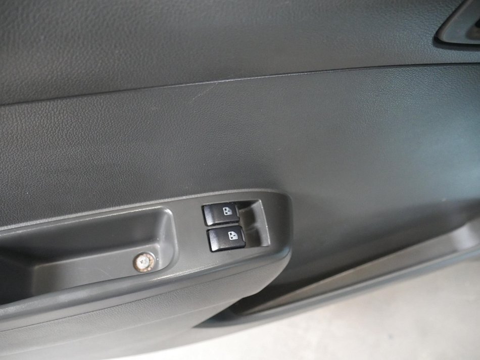 Chevrolet Spark 1.0i 