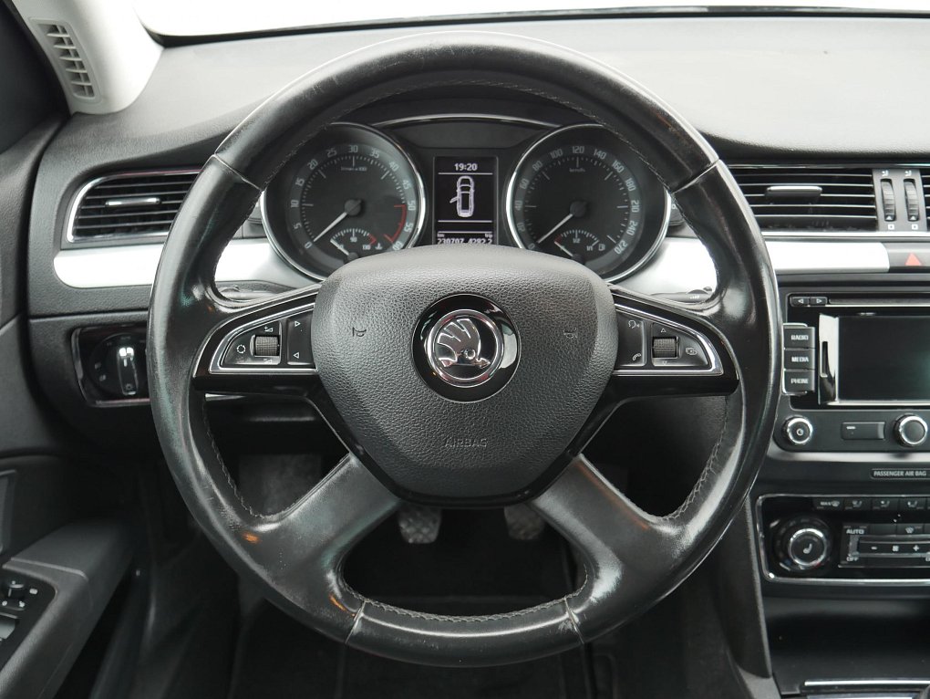 Škoda Superb II 2.0 TDi 