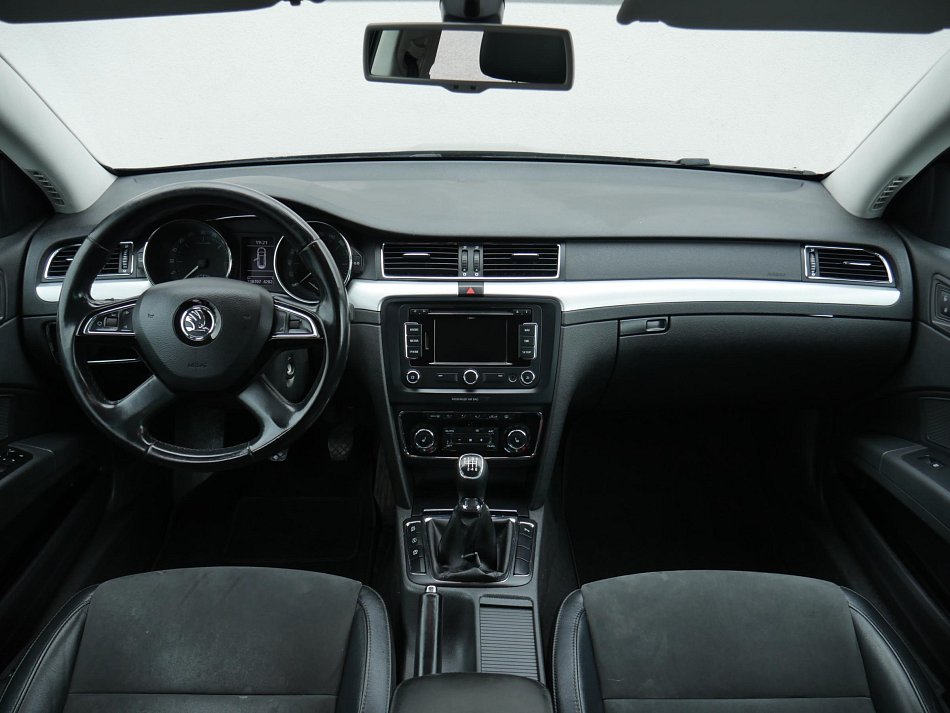 Škoda Superb II 2.0 TDi 