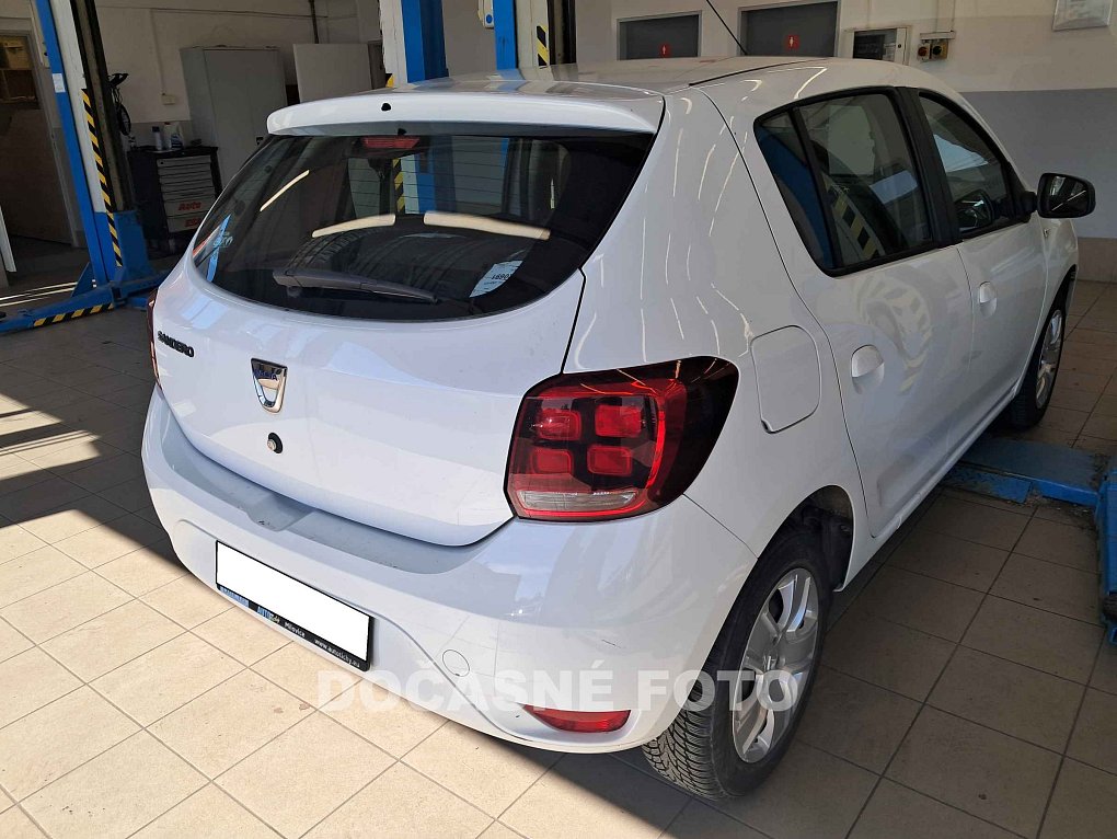 Dacia Sandero 1.0i 