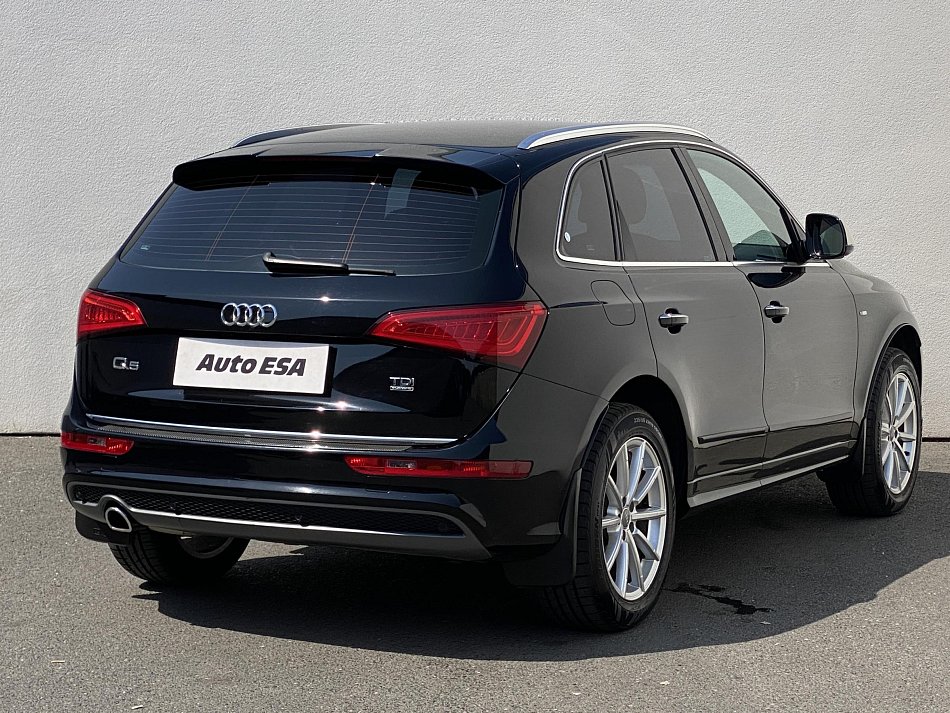 Audi Q5 2.0 TDi  Quattro
