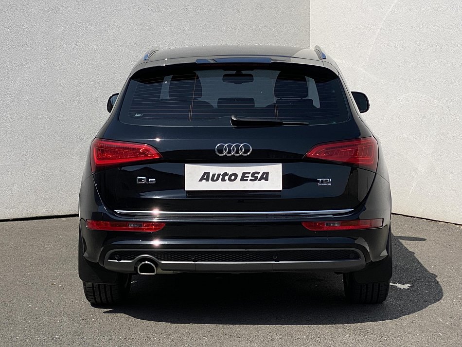 Audi Q5 2.0 TDi  Quattro