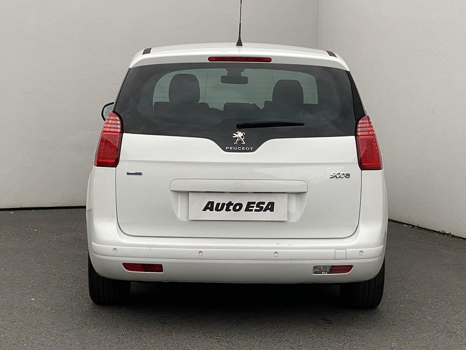 Peugeot 5008 1.6 HDi 