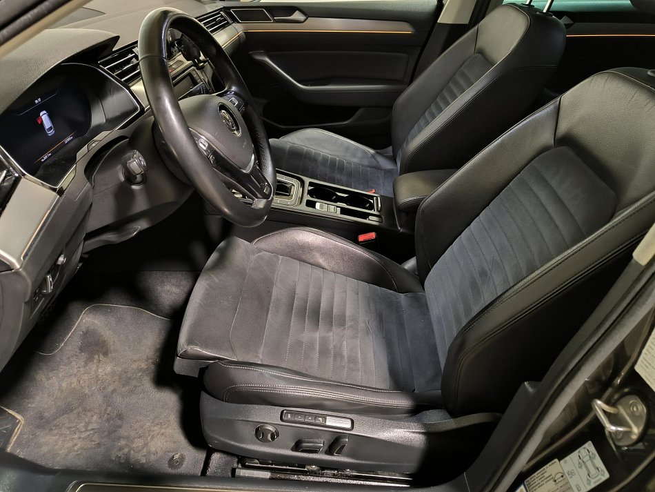 Volkswagen Passat 2.0 TDi 