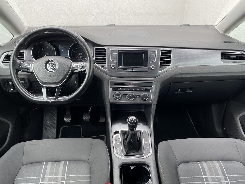Volkswagen Sportsvan 1.6 TDi Lounge