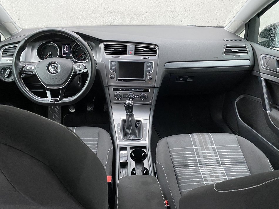 Volkswagen Golf 1.6 TDi Lounge