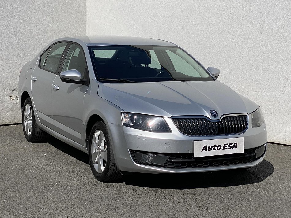Škoda Octavia III 2.0TDi Elegance