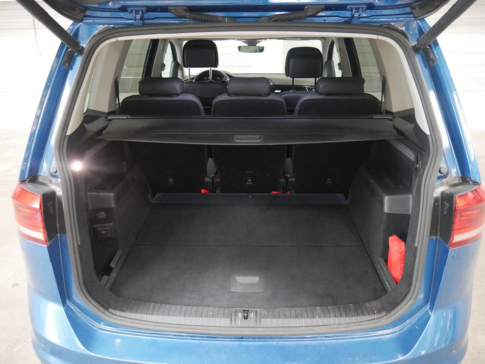 Volkswagen Touran 2.0TDi 