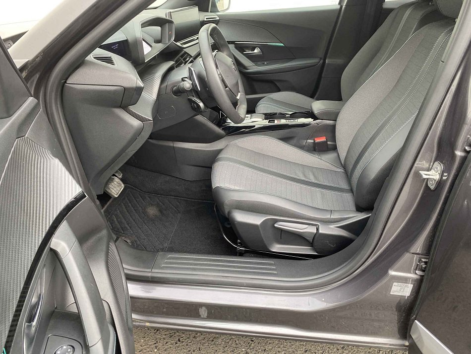 Peugeot 2008 1.2 PT Allure