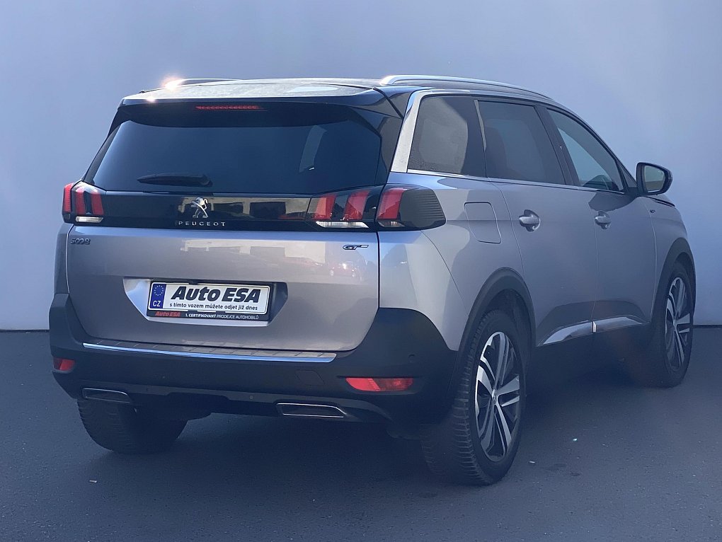 Peugeot 5008 2.0 HDi GT