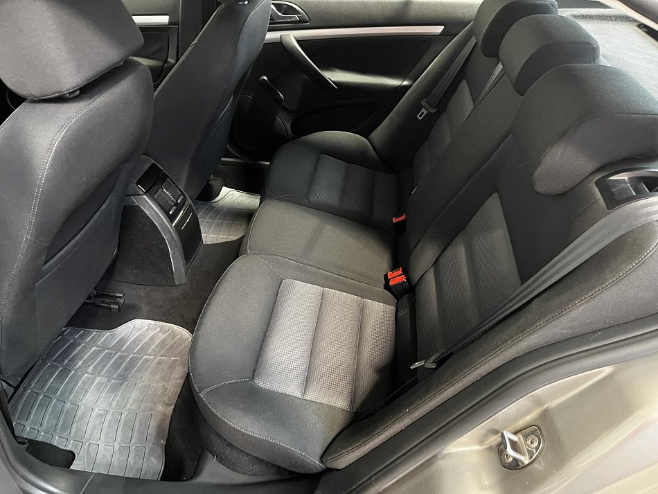 Škoda Octavia II 1.6MPi 