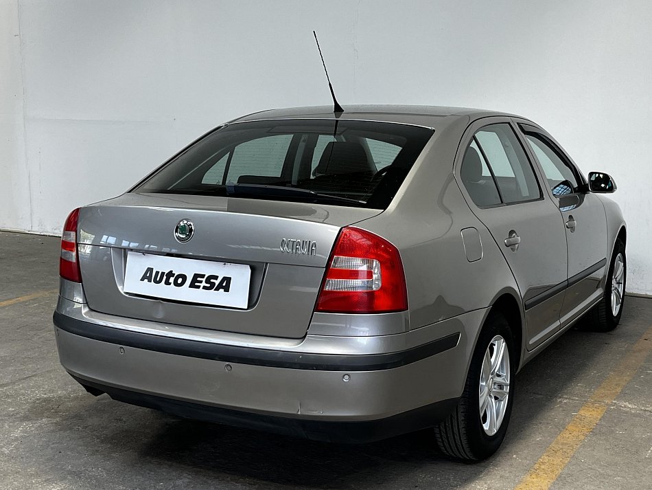 Škoda Octavia II 1.6MPi 