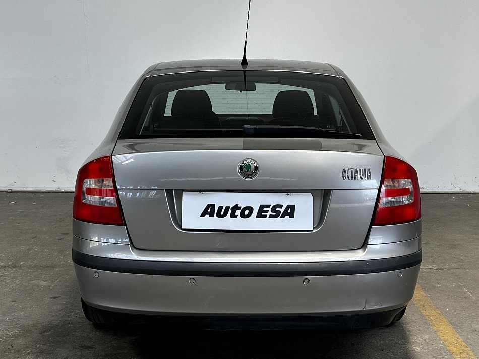 Škoda Octavia II 1.6MPi 