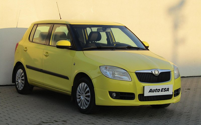 Škoda Fabia II 1.4i 16V Ambiente