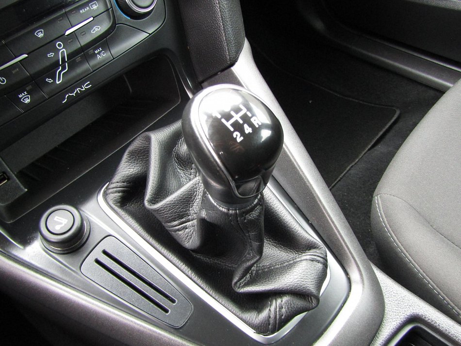 Ford Focus 1.6 Ti-VCT 