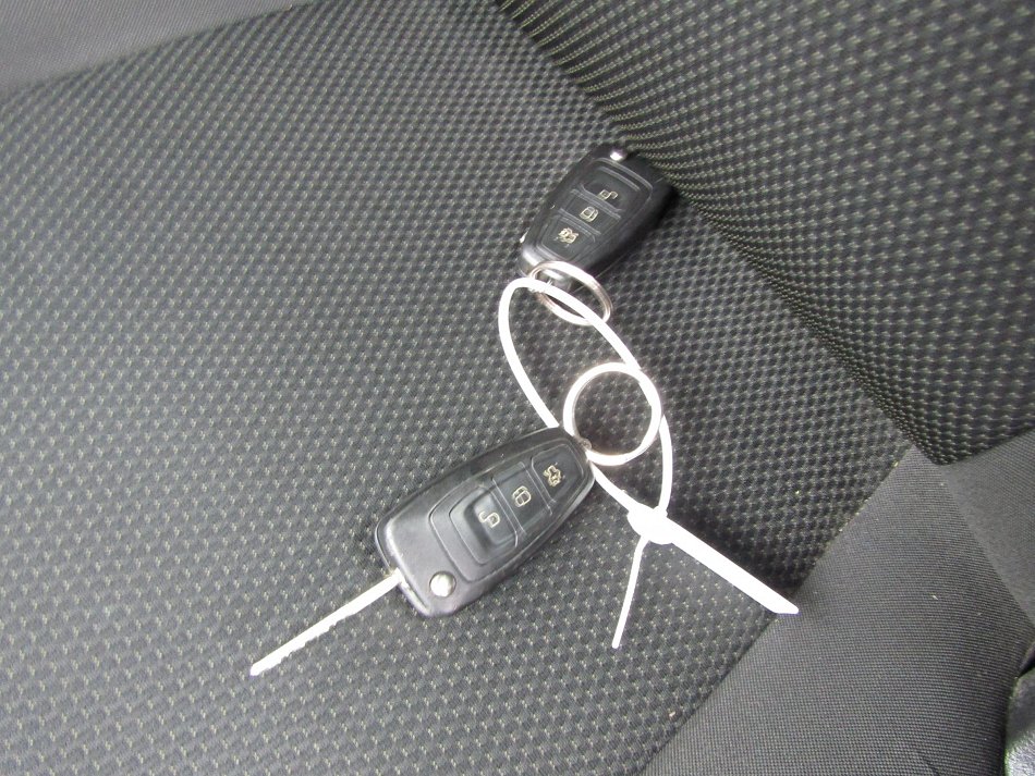 Ford Focus 1.6 Ti-VCT 