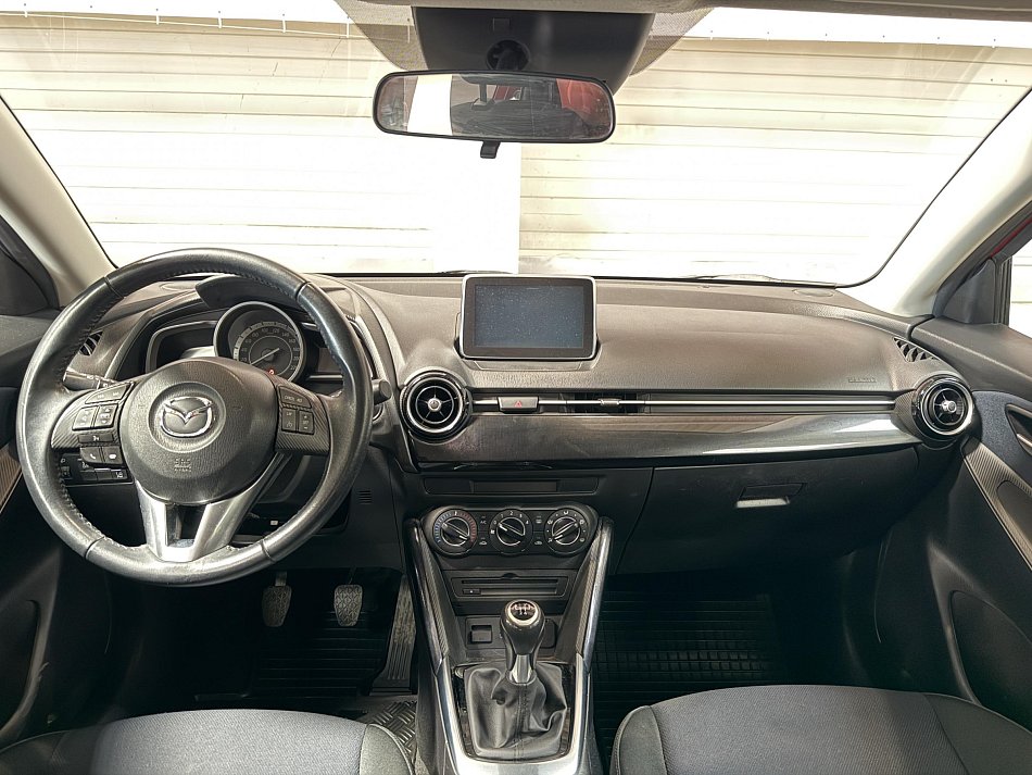 Mazda 2 1.5i 