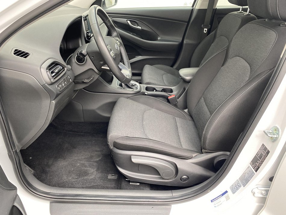 Hyundai I30 1.5 DPi Smart
