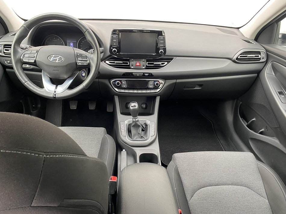 Hyundai I30 1.5 DPi Smart