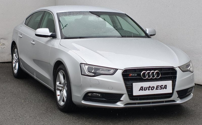 Audi A5 2.0 TDi 