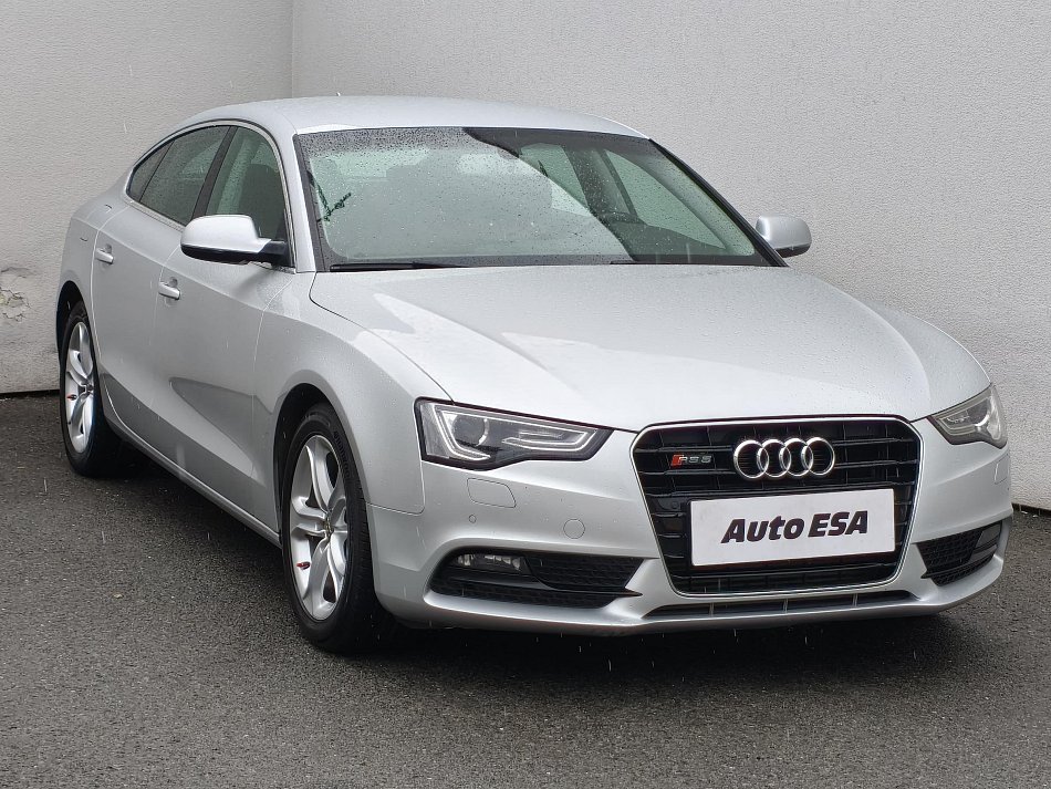 Audi A5 2.0 TDi 