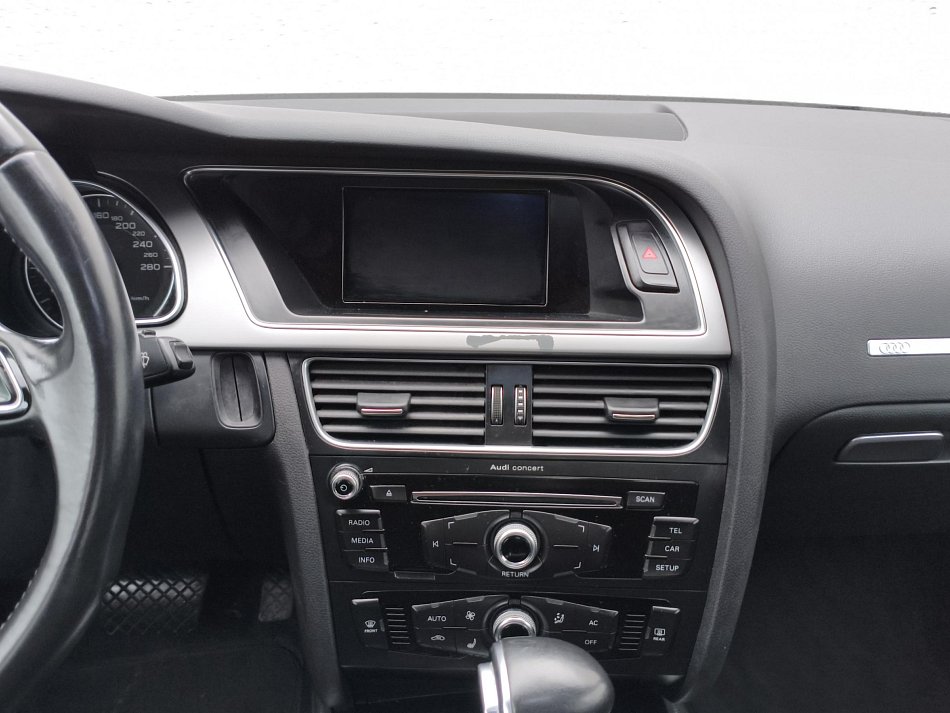Audi A5 2.0 TDi 