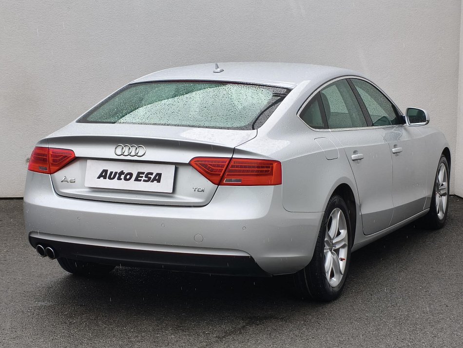Audi A5 2.0 TDi 