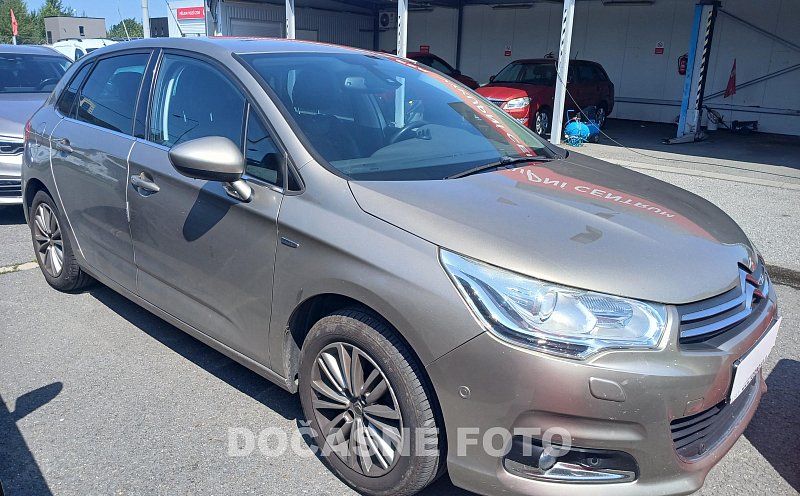 Citroën C4 1.6i 