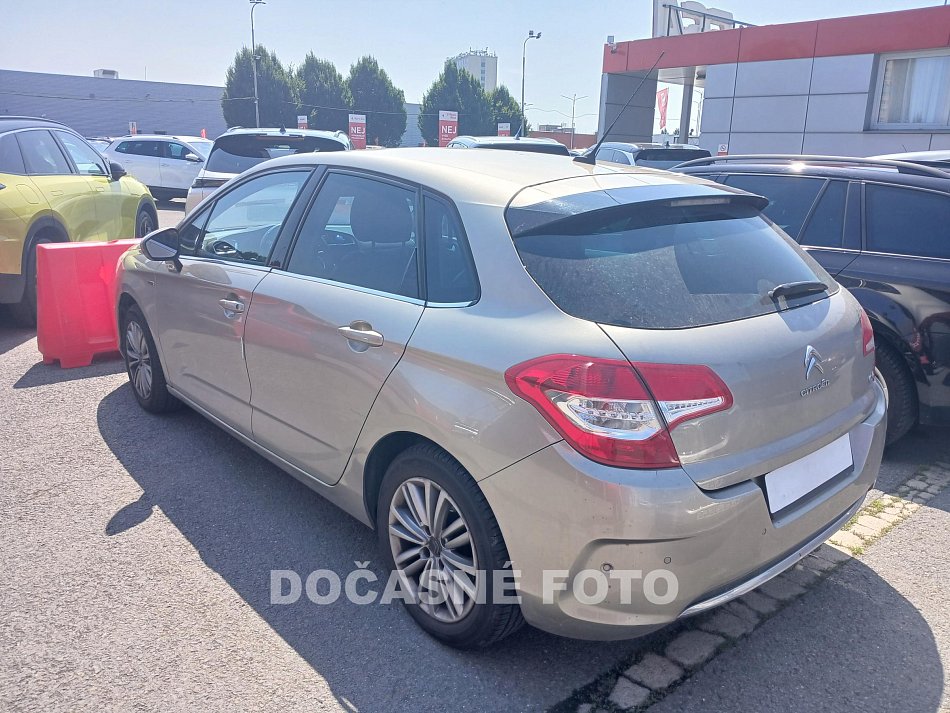 Citroën C4 1.6i 