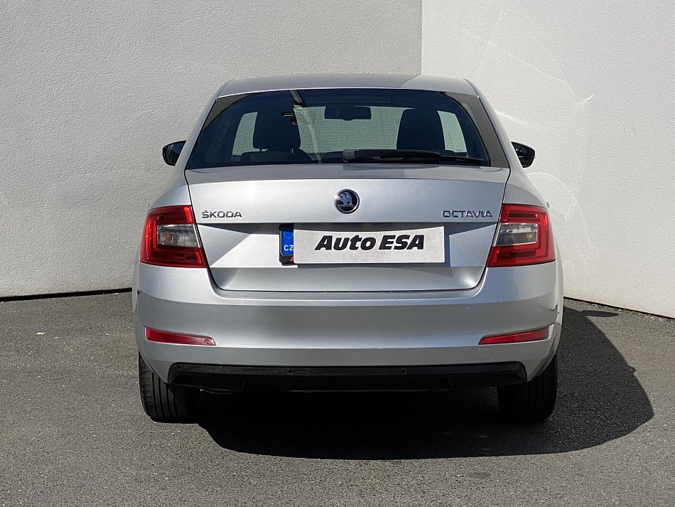 Škoda Octavia III 2.0TDi Elegance